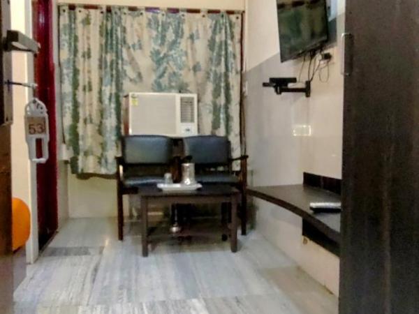 Sarovara Deluxe Rooms : photo 3 de la chambre chambre double deluxe