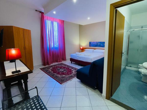 Hotel Leopolda : photo 3 de la chambre chambre double