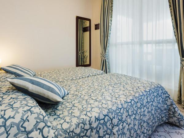 Aparthotel Holiday : photo 8 de la chambre appartement 2 chambres