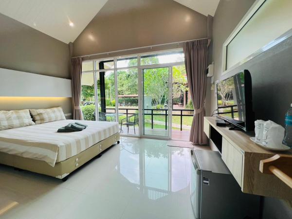 Evergreen Koh Chang Resort : photo 4 de la chambre chambre lit queen-size avec balcon