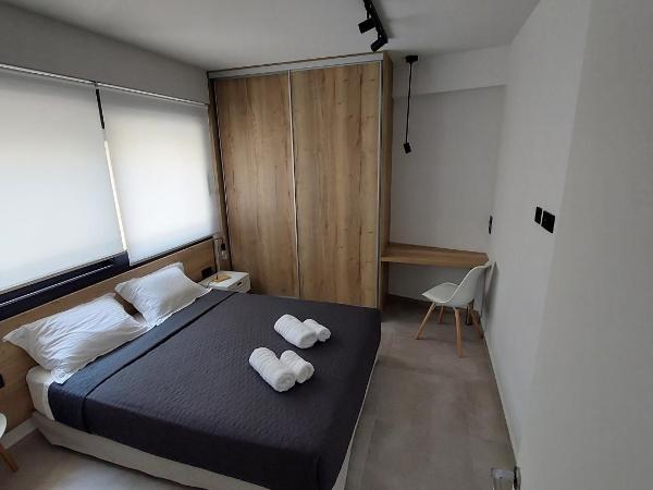 Comninon Suites : photo 6 de la chambre appartement avec balcon