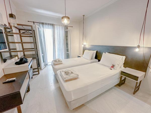 LOC HOSPITALITY Urban Suites : photo 1 de la chambre studio avec balcon