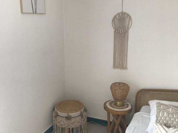 Villa Sylvania : photo 5 de la chambre chambre double - vue sur jardin