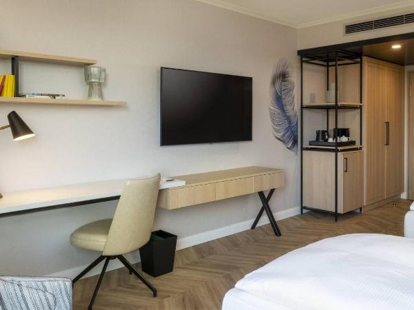 DoubleTree by Hilton Berlin Ku'damm : photo 4 de la chambre chambre lits jumeaux supérieure - vue sur ville