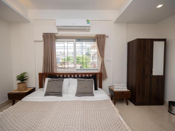 Lakeside Suites : photo 9 de la chambre chambre lit king-size standard