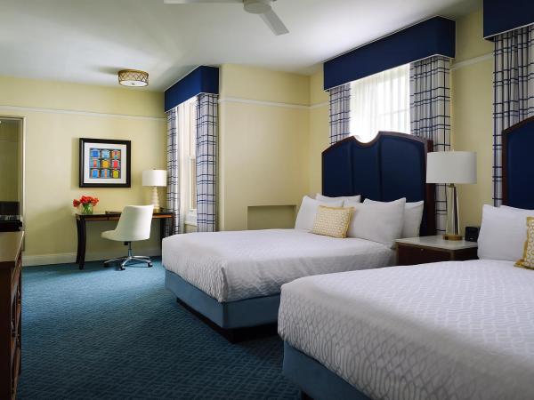 Grande Colonial La Jolla : photo 1 de la chambre chambre quadruple