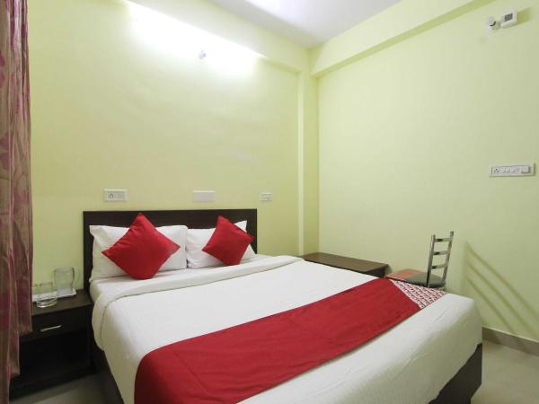 Hotel O Flagship V R Residency Near Sri Amruth Chithra Mandira : photo 10 de la chambre chambre triple classique