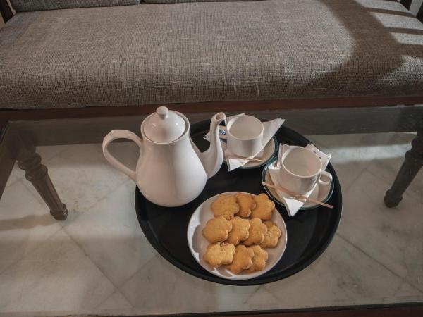 Swaroop Vilas - Lake Facing Boutique Hotel : photo 6 de la chambre suite familiale