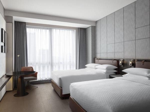 Four Points by Sheraton Chengdu Tianfu New Area : photo 1 de la chambre chambre lits jumeaux/simple supérieure – vue sur ville