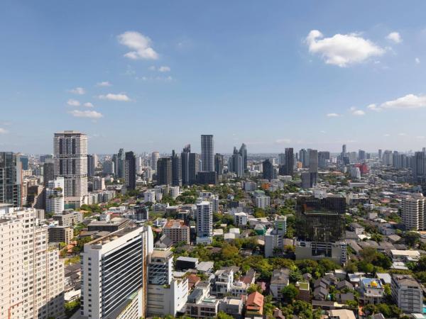 Marriott Executive Apartments - Sukhumvit Park, Bangkok : photo 6 de la chambre suite 1 chambre avec lit king-size ou 2 lits simples - vue sur ville