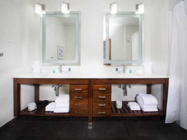 Four Points by Sheraton Houston Intercontinental Airport : photo 6 de la chambre wellness suite, 1 bedroom suite, 1 king