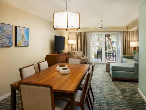 Sheraton Vistana Resort Villas, Lake Buena Vista Orlando : photo 1 de la chambre villa 2 chambres lit king-size et 2 lits doubles avec balcon