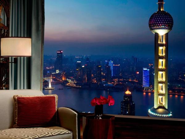 The Ritz-Carlton Shanghai, Pudong : photo 2 de la chambre chambre avec vue - pearl tower