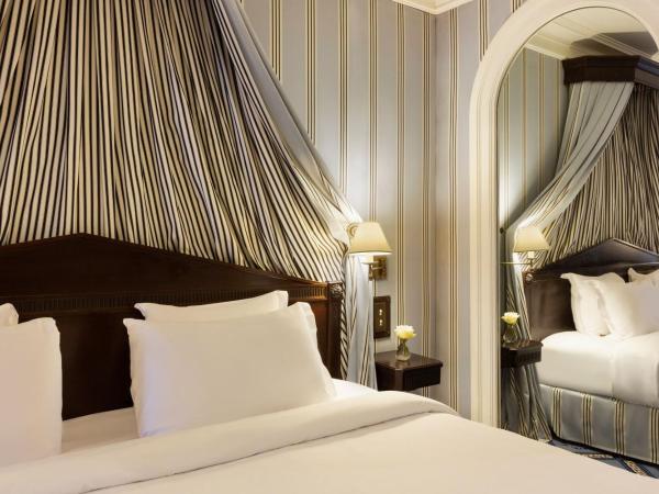 Le Dokhan's Paris Arc de Triomphe, a Tribute Portfolio Hotel : photo 3 de la chambre chambre lits jumeaux deluxe