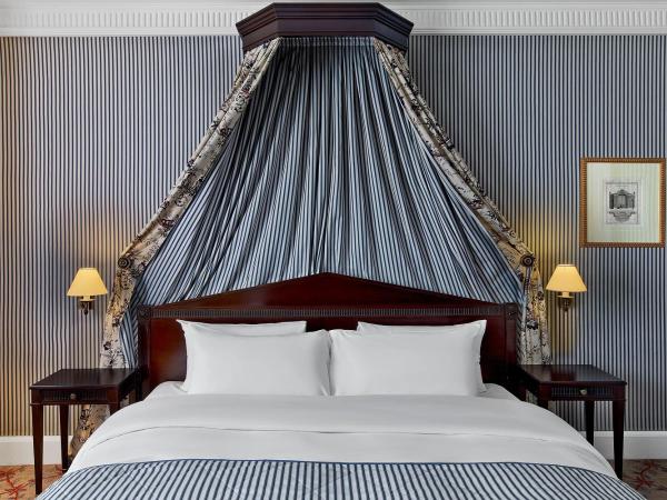 Le Dokhan's Paris Arc de Triomphe, a Tribute Portfolio Hotel : photo 2 de la chambre chambre lits jumeaux deluxe