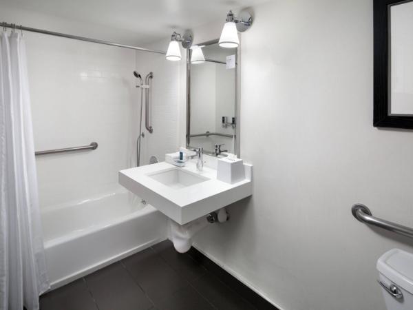 Four Points by Sheraton Los Angeles International Airport : photo 5 de la chambre grande chambre king