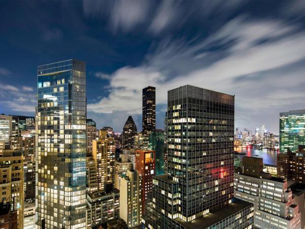 The Westin New York Grand Central : photo 5 de la chambre chambre double deluxe avec 2 lits doubles