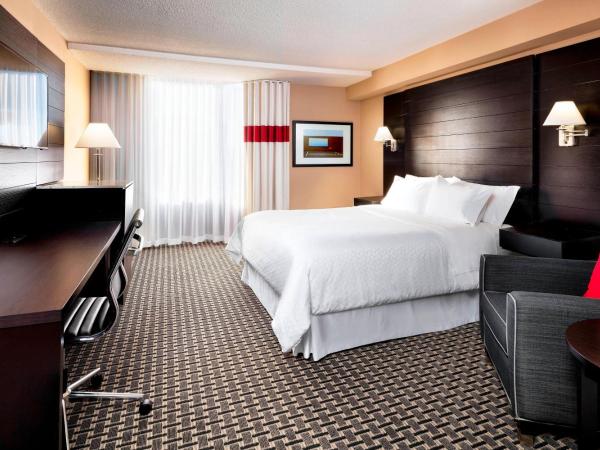 Four Points by Sheraton Mississauga Meadowvale : photo 1 de la chambre chambre lit king-size deluxe