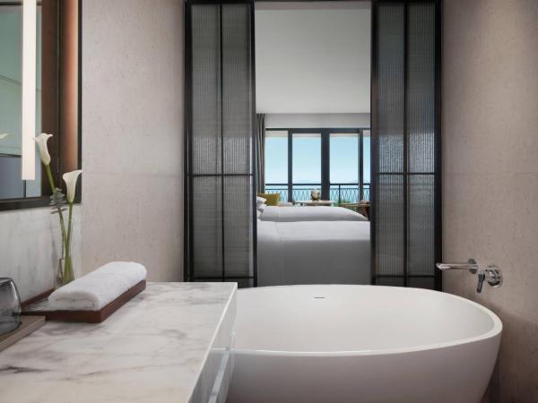 Sanya Marriott Yalong Bay Resort & Spa : photo 4 de la chambre chambre lits jumeaux deluxe - vue sur océan
