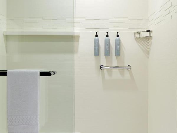 Residence Inn by Marriott Montreal Midtown : photo 7 de la chambre studio lit king-size avec canapé-lit