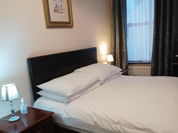 Westgate Hotel : photo 4 de la chambre chambre double avec salle de bains privative
