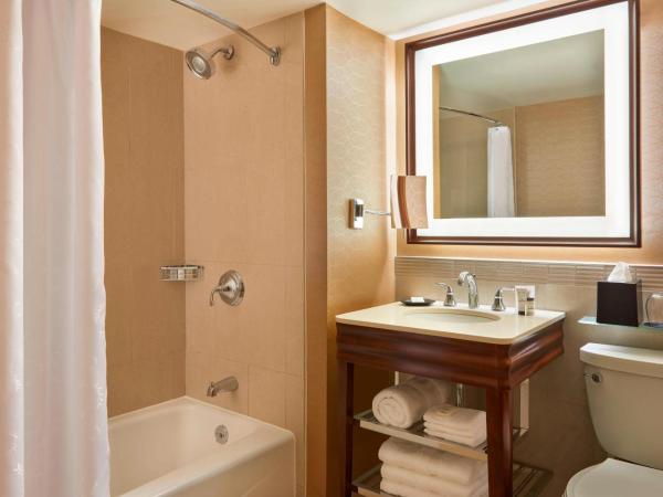 Sheraton Centre Toronto Hotel : photo 7 de la chambre chambre 1 lit queen-size