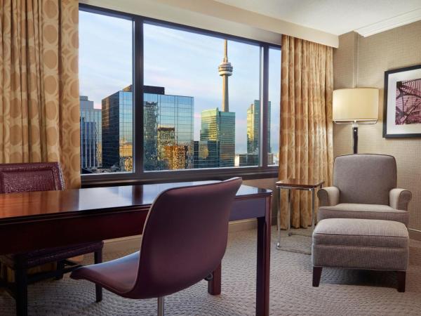 Sheraton Centre Toronto Hotel : photo 3 de la chambre chambre 1 lit queen-size