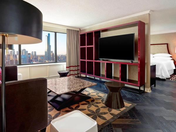 Sheraton Centre Toronto Hotel : photo 3 de la chambre suite lit king-size royale avec accès au salon club