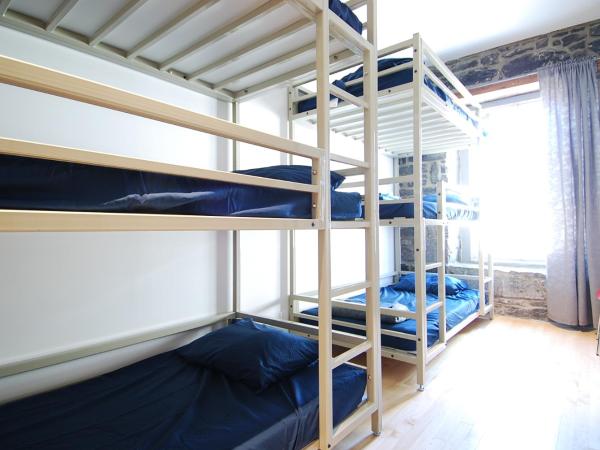 Alt Hostel : photo 2 de la chambre lit dans dortoir mixte de 6 lits