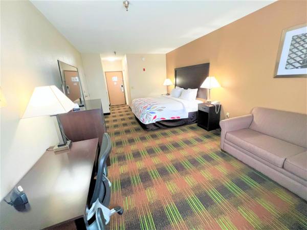Trident Inn & Suites New Orleans : photo 2 de la chambre chambre lit king-size