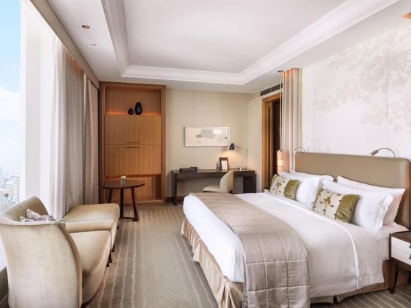 St. Regis Osaka : photo 1 de la chambre grande chambre lit king-size de luxe avec vue sur la ville