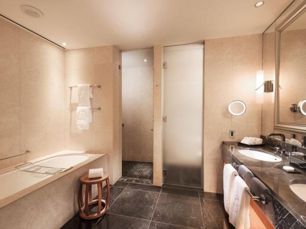 St. Regis Osaka : photo 6 de la chambre grande suite lit king-size deluxe - vue sur ville