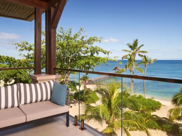 Le Meridien Ile Maurice : photo 1 de la chambre suite junior lit king-size - ciel et océan