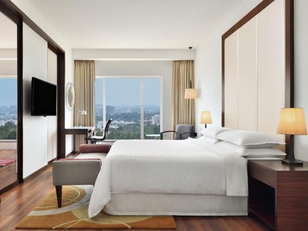 Four Points by Sheraton Bengaluru Whitefield : photo 1 de la chambre suite junior