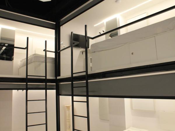 M Pods Malaga : photo 3 de la chambre capsule double