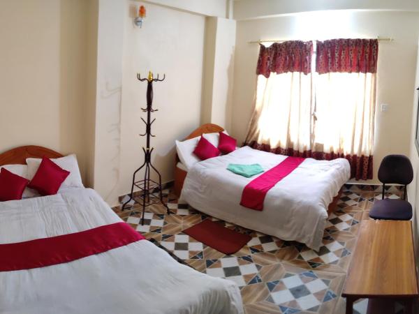 Sarangkot Hotel New Galaxy : photo 2 de la chambre chambre double Économique