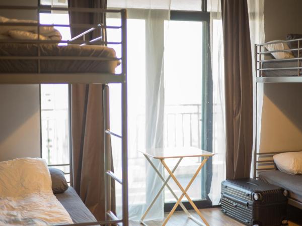 Ma Cherie Homestay : photo 9 de la chambre lit dans dortoir pour hommes de 4 lits