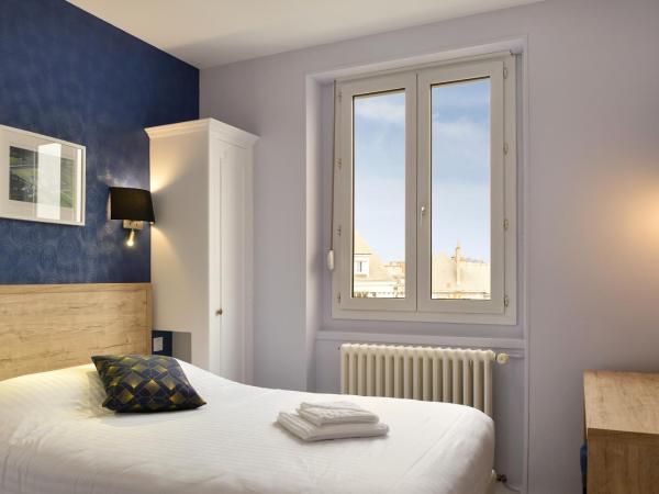 Logis Hôtel Des Châteaux De La Loire : photo 6 de la chambre chambre double standard