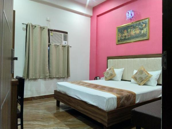 Taj Classic Agra : photo 1 de la chambre chambre double avec salle de bains privative