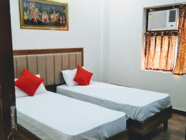 Taj Classic Agra : photo 2 de la chambre chambre double avec salle de bains privative