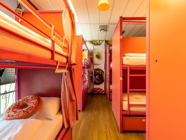 Hostelle - women only hostel Amsterdam : photo 4 de la chambre lit dans dortoir pour femmes de 12 lits