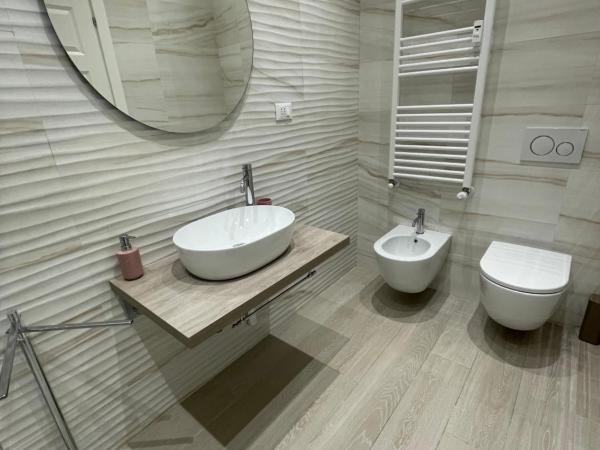 B&B San Luca : photo 6 de la chambre chambre double avec salle de bains privative
