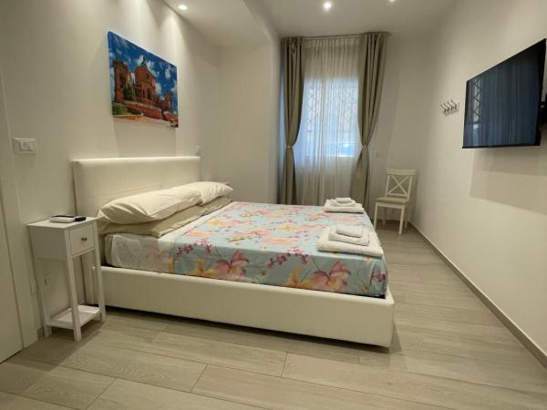 B&B San Luca : photo 1 de la chambre chambre double avec salle de bains privative