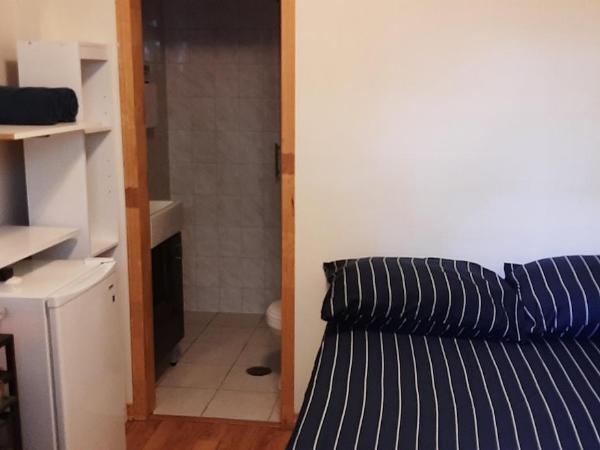 Gîte d'Iberville : photo 4 de la chambre chambre double Économique