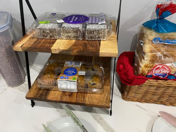 Cozy M Hotel : photo 1 de la chambre chambre lit queen-size de luxe avec salle de bains commune