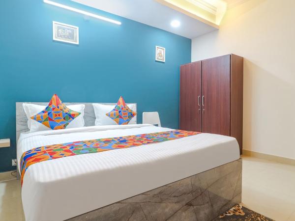 FabHotel Broholic Suites I : photo 2 de la chambre chambre deluxe