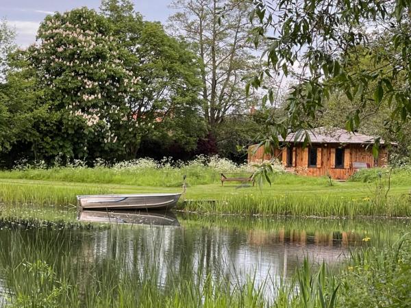 Acorn Glade Glamping : photo 6 de la chambre chalet supérieur