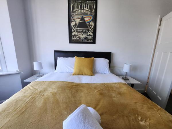 Solihull Shared House : photo 8 de la chambre chambre double avec salle de bains commune