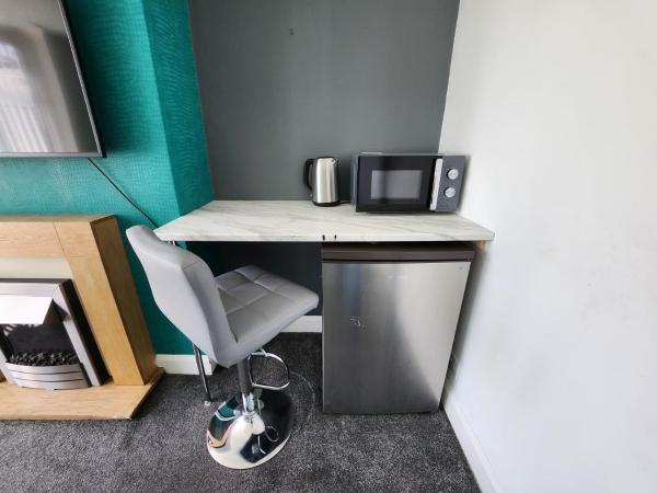 Solihull Shared House : photo 10 de la chambre chambre double - vue sur jardin