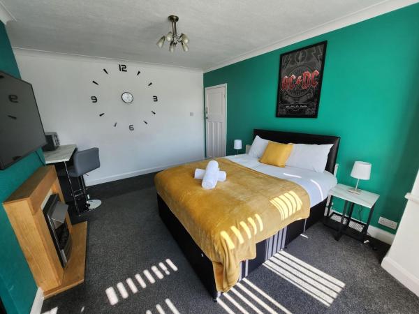 Solihull Shared House : photo 7 de la chambre chambre double - vue sur jardin